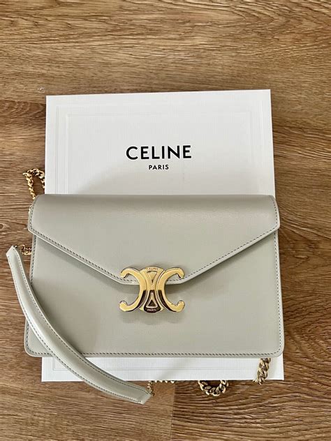 Looking for this Celine wallet : r/DHgate .